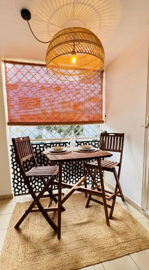 Studio Le Dina St Gilles Boucan Canot Saint-Gilles-les Bains Bagian luar foto