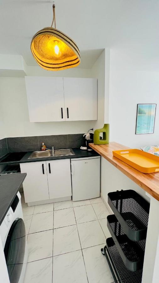 Studio Le Dina St Gilles Boucan Canot Saint-Gilles-les Bains Bagian luar foto